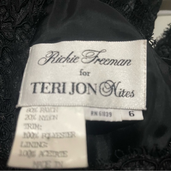 Rickie Freeman Teri Jon vintage double V  Lace Dress steampunk vampire
Goth - Picture 7 of 12